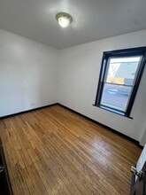 4251 W Haddon Ave, Unit 1 in Chicago, IL - Building Photo - Building Photo
