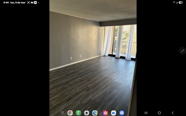 property at 2300 Pimmit Dr