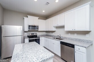 85 Michelle Wy in Covington, GA - Building Photo - Building Photo