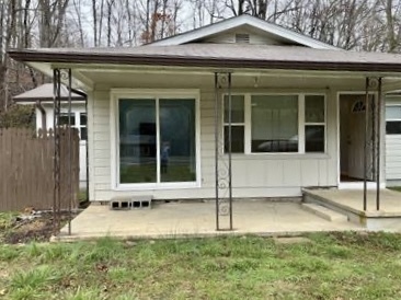 property at 4 Brinwood Dr