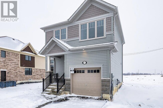 67 Debois St in Kawartha Lakes, ON - Building Photo - Building Photo