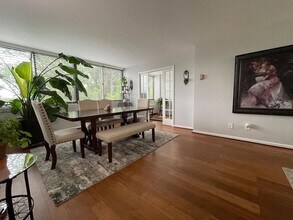 600 Roosevelt Blvd, Unit 314 in Falls Church, VA - Building Photo - Building Photo