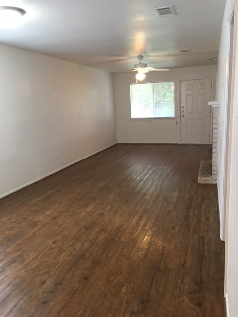 3705 Elliott St in Bryan, TX - Building Photo - Building Photo