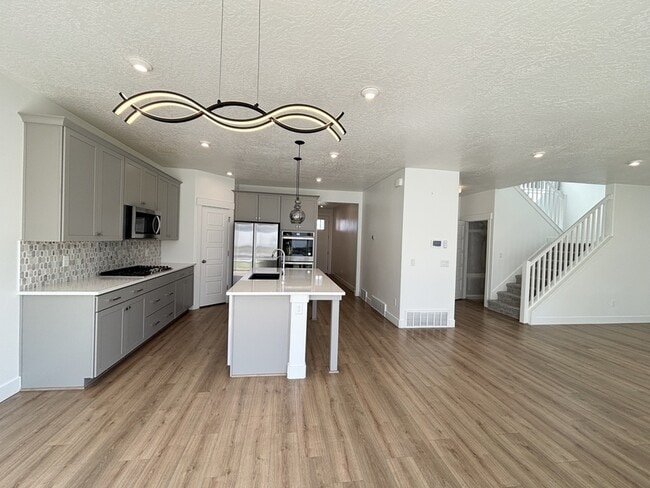 property at 6086 W Esker Terrace Ln