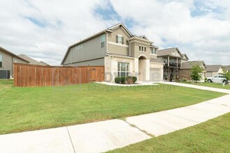 4567 Scots Elm in Schertz, TX - Building Photo - Building Photo