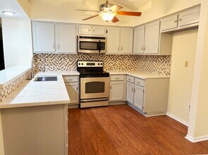 16806 Ashmoor Way in Houston, TX - Building Photo - Building Photo