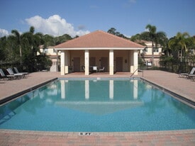 3063 SW Otter Ln in Stuart, FL - Building Photo