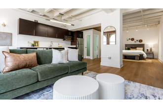 Jaide Lofts in Los Angeles, CA - Foto de edificio - Building Photo