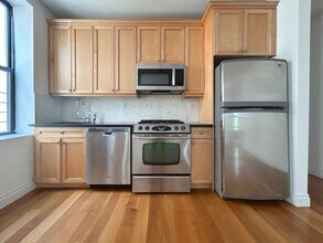 609 W 137th St in New York, NY - Building Photo - Building Photo
