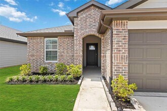 1715 Battisti Dr in Richmond, TX - Building Photo - Building Photo