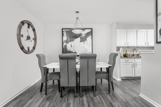 The Pointe at Canyon Ridge Apartments in Sandy Springs, GA - Building Photo - Building Photo