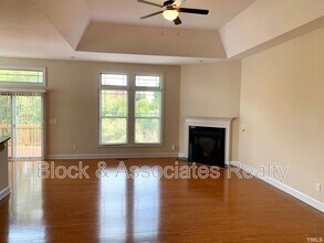 706 Weavers Ridge Dr in Cary, NC - Building Photo - Building Photo