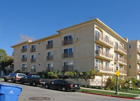 Fox Hills Imperial Apartments