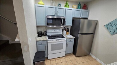 2602 Lodi Cir in Kissimmee, FL - Building Photo - Building Photo