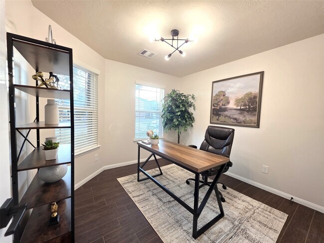 property at 15434 Kaston Dr