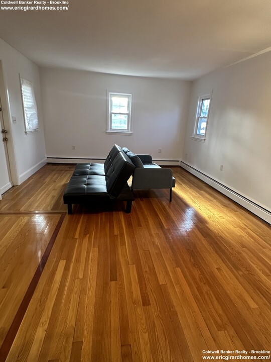 37 Aldie St, Unit #3A in Boston, MA - Building Photo