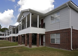 Valley View in Lake Charles, LA - Building Photo - Building Photo