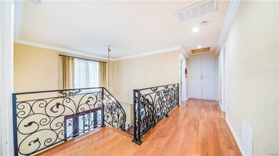 6772 Randiwood Ln in Canoga Park, CA - Building Photo - Building Photo