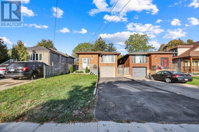 728 West 5th Street in Hamilton, ON - Building Photo - Building Photo