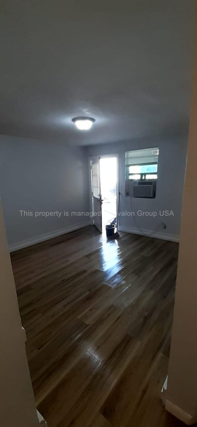 610 W 18th St in Jacksonville, FL - Foto de edificio - Building Photo