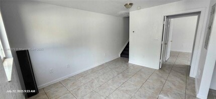 14044 NE 2nd Ave in Miami, FL - Building Photo - Building Photo