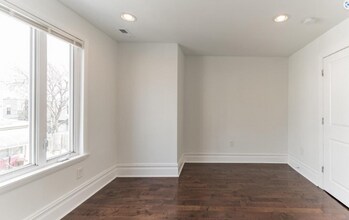 1530 S Vogdes St in Philadelphia, PA - Building Photo - Building Photo