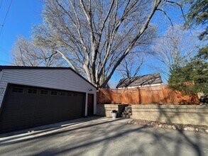 3209 Jersey Ave S in Minneapolis, MN - Building Photo - Building Photo