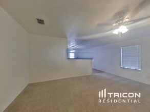 12636 Kingsgate Dr in Rhome, TX - Building Photo - Building Photo