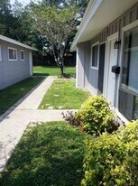 1241 N LBJ Dr in San Marcos, TX - Building Photo