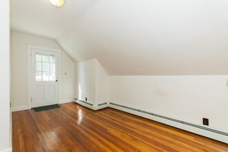 48 Harvard St, Unit 3 in Chelsea, MA - Building Photo - Building Photo