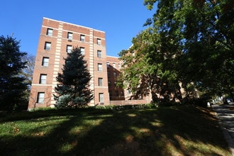 3511 Davenport St NW in Washington, DC - Building Photo - Building Photo