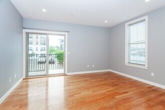 65 Willow Ct in Boston, MA - Building Photo - Building Photo
