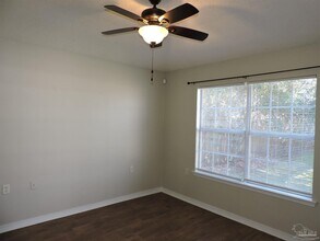 4058 Glenway Dr in Pensacola, FL - Building Photo - Building Photo