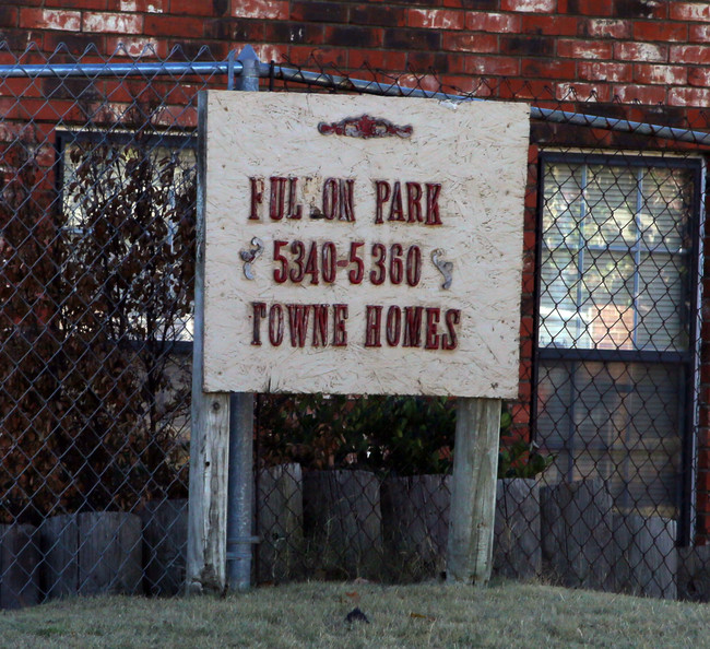 Fulton Park Towne Homes in Tulsa, OK - Building Photo - Building Photo