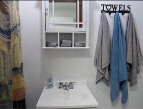 26 Garfield St in Hollywood, FL - Building Photo - Building Photo