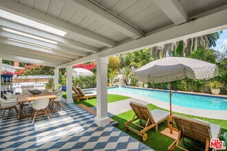 5614 Ponce Ave in Los Angeles, CA - Foto de edificio - Building Photo