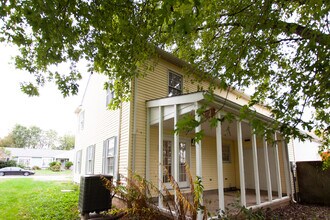 54 Beekman Plz in Charles Town, WV - Foto de edificio - Building Photo