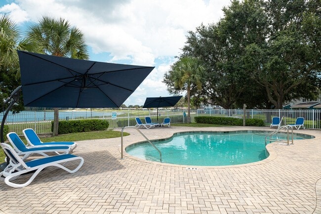 Altair at Lake Tulane Apartments in Avon Park, FL - Building Photo - Building Photo