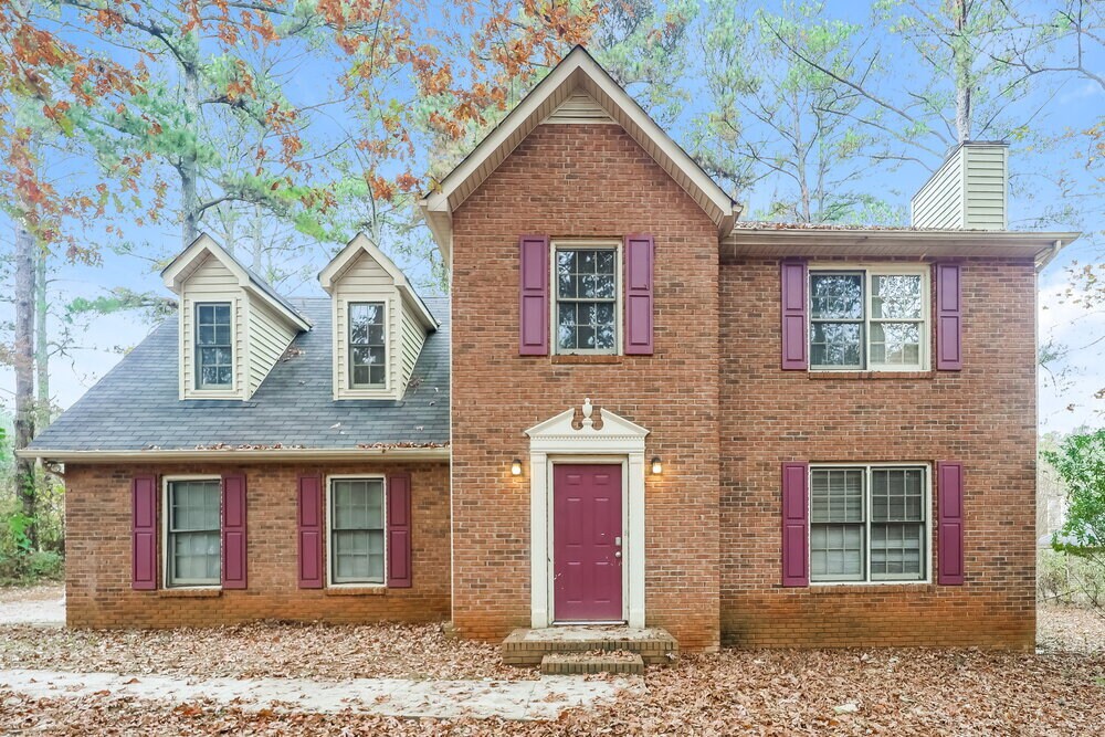 10 General Longstreet Line in Newnan, GA - Building Photo