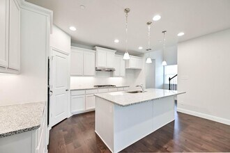 4260 Mingo Dr in Carrollton, TX - Building Photo - Building Photo