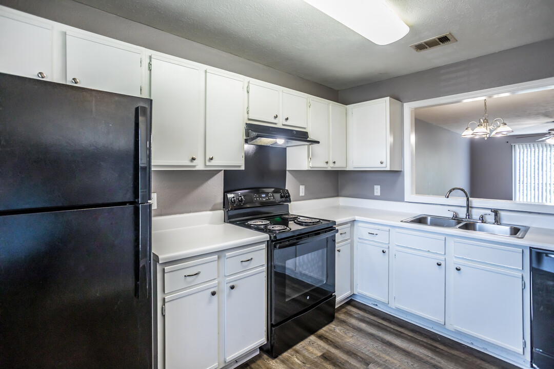 Trace Ridge in Tupelo, MS - Building Photo
