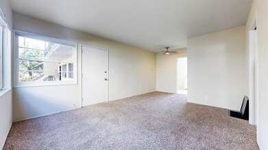 735 Worcester Ave, Unit 3 in Pasadena, CA - Foto de edificio - Building Photo
