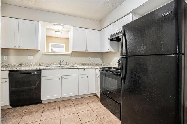 property at 6660 W Fuqua St