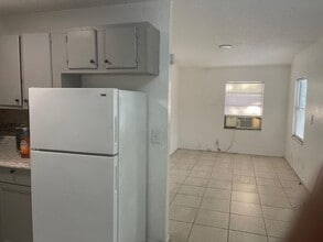 4570 Transport Rd in Bartow, FL - Building Photo - Building Photo