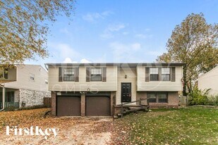 5801 Somers Dr in Indianapolis, IN - Building Photo