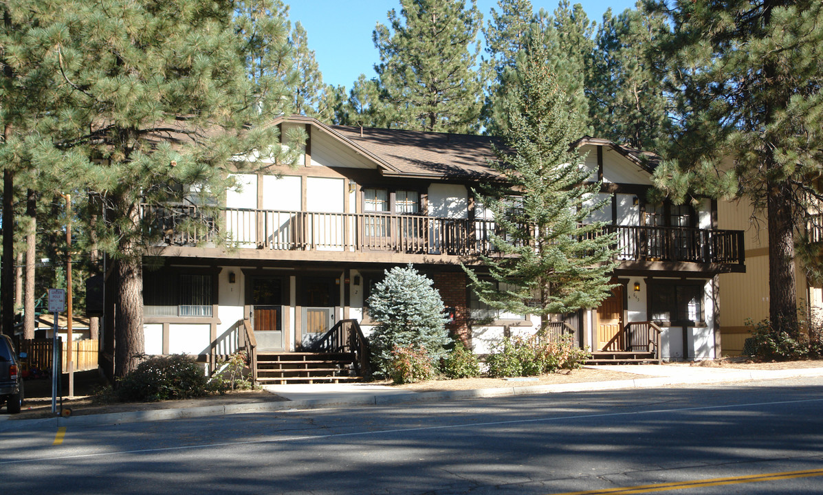 645 Summit Blvd in Big Bear Lake, CA - Building Photo