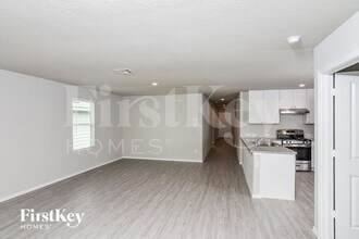 14917 Dorset Wheel in San Antonio, TX - Building Photo - Building Photo