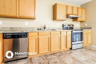 428 Centroloma St in San Antonio, TX - Foto de edificio - Building Photo