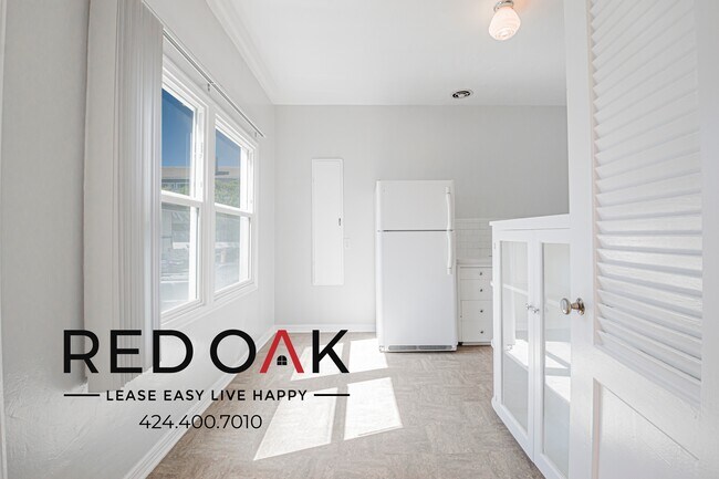 211 S El Molino Ave in Pasadena, CA - Building Photo - Building Photo