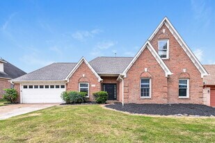 2005 Myron Cove N in Memphis, TN - Building Photo